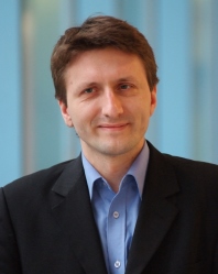 dr Krzysztof Kapera